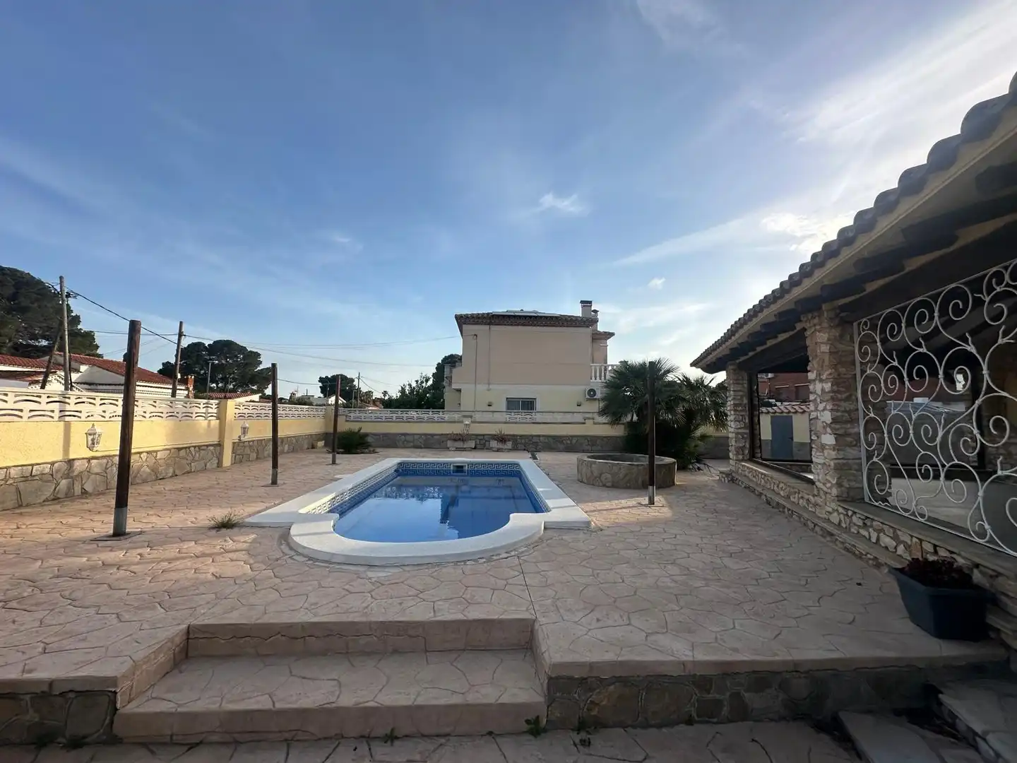 Villa avec piscine à vendre à Miami Platja, imagen 2