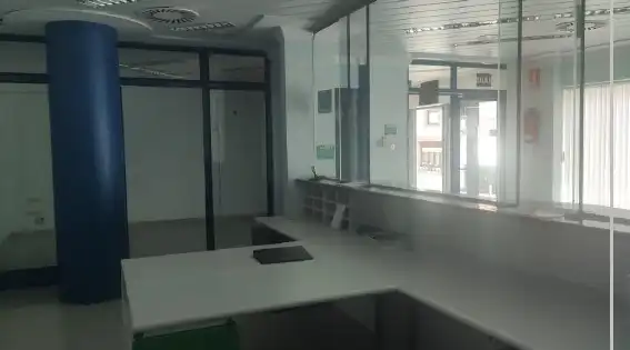 Local comercial en venta en Rasines, imagen 2