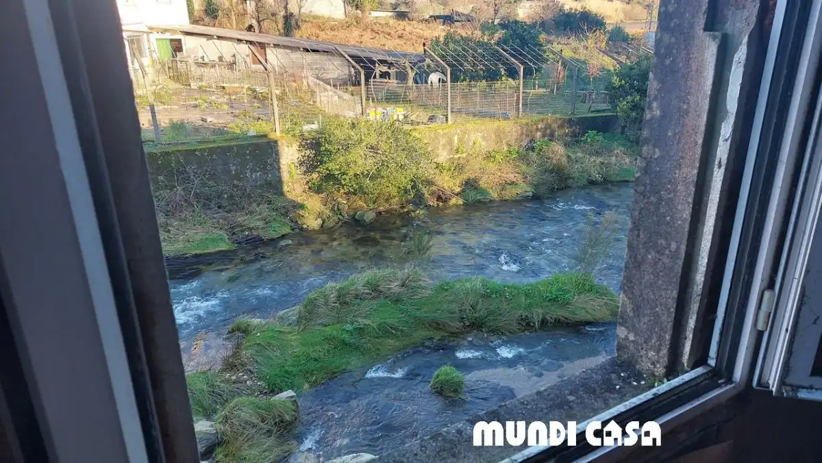 Vista exterior de Casa o xalet en venda en Boiro