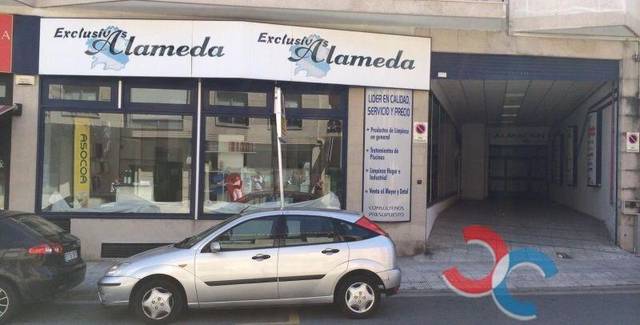 Local comercial en Venta en O Burgo - Campus Universitario