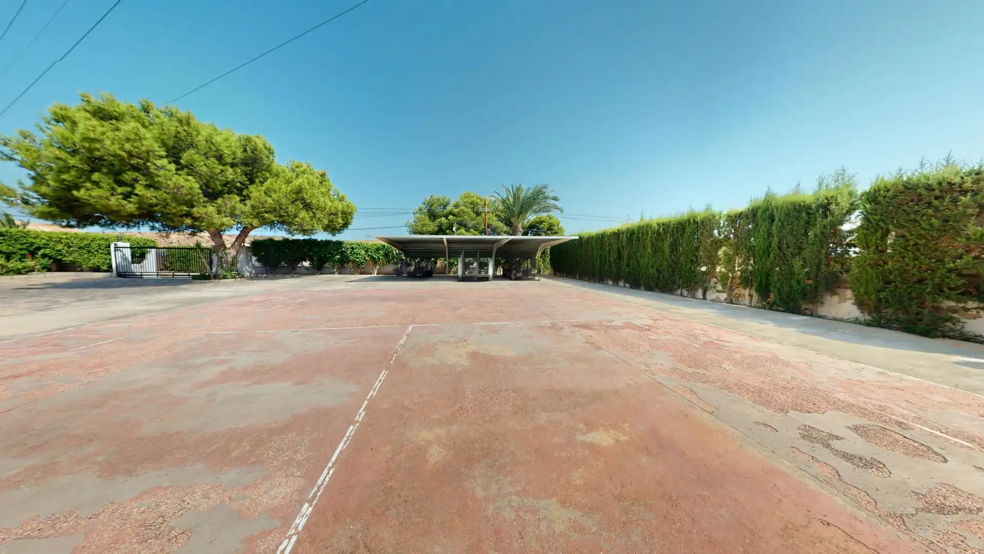 Parking of Houses for sale in Elche / Elx  with Air Conditioner, Private garden and Terrace