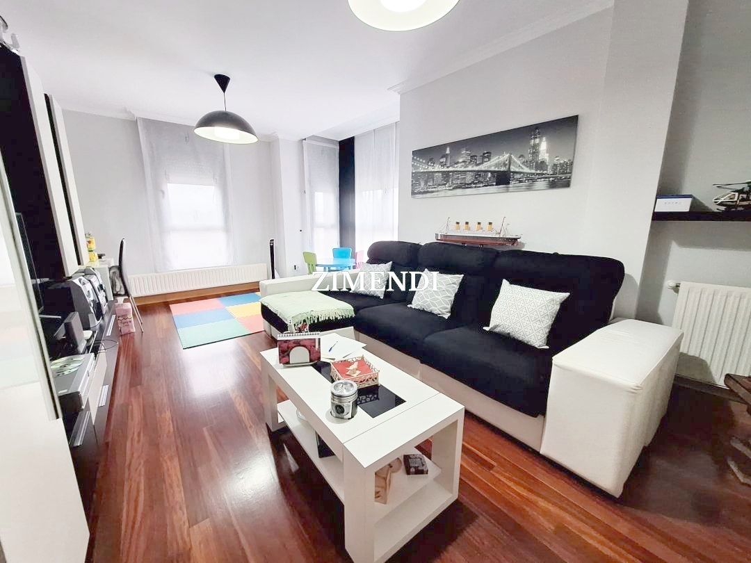 Living room of Flat for sale in Zaldibar  with Heating, Terrace and Storage room
