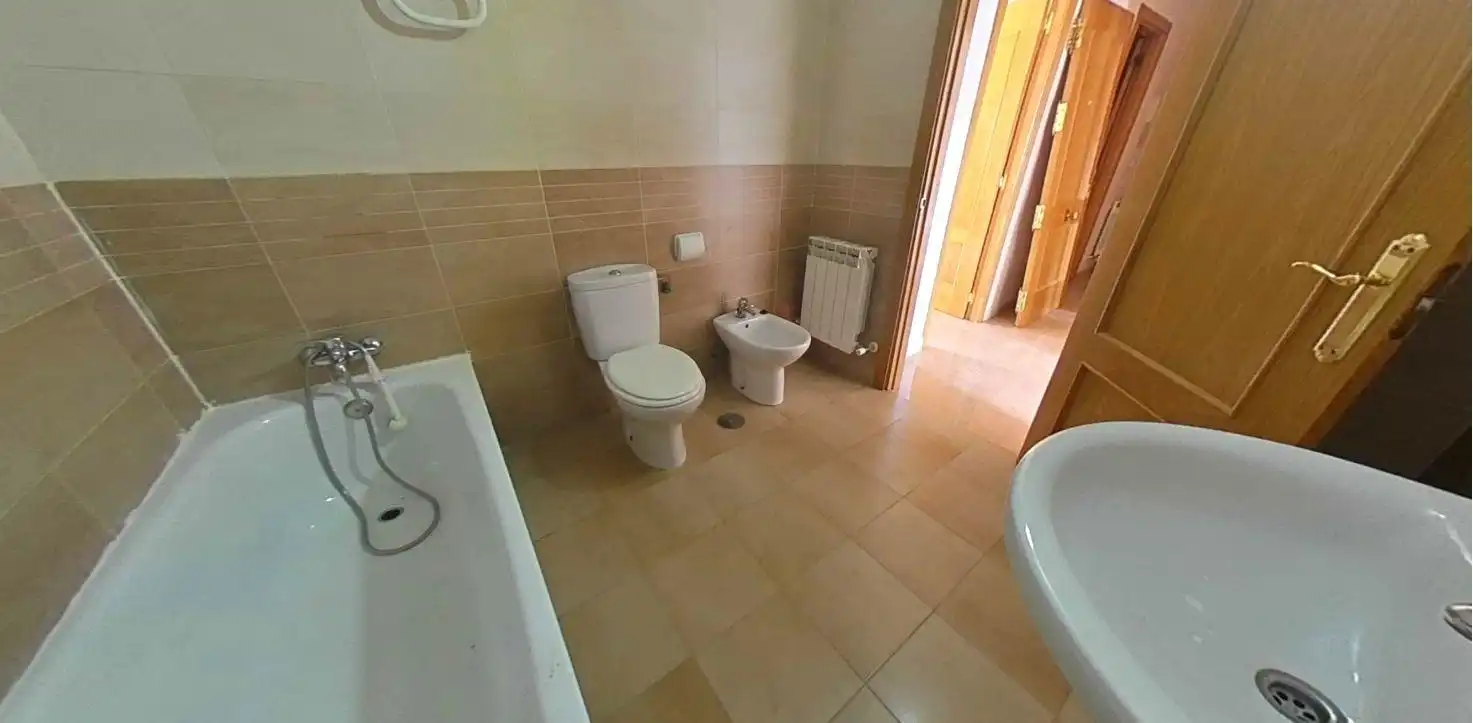Flat with lift for sale in Travesía ANTONIA ROLDAN 5, imagen 6