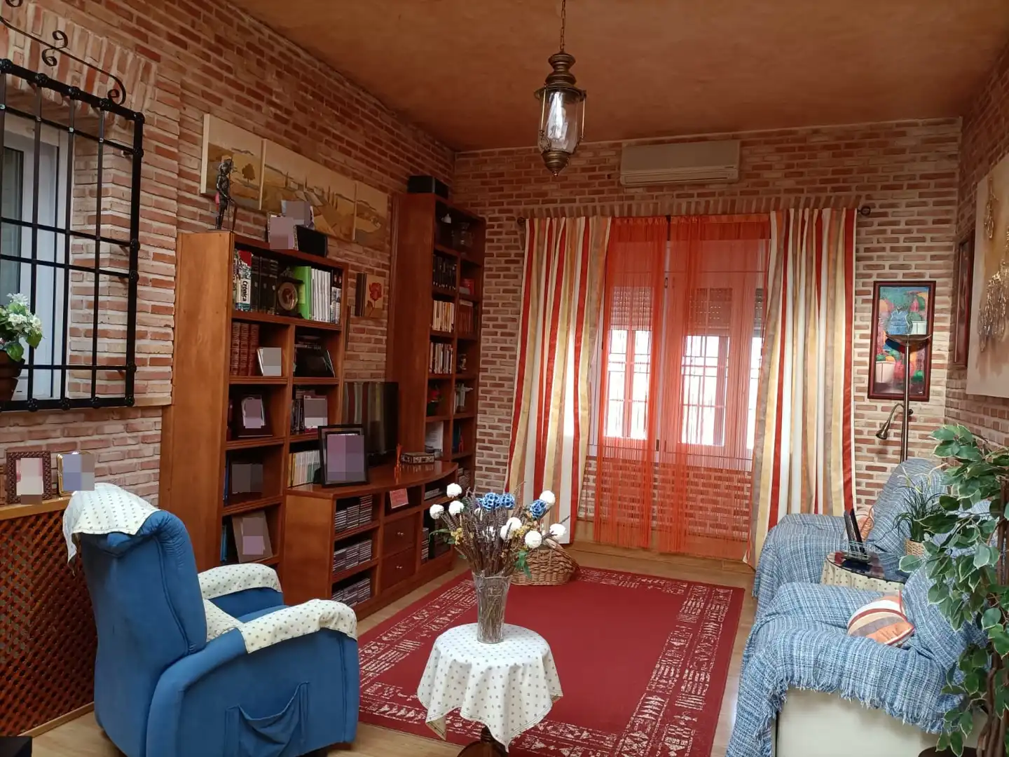 Sala d'estar de Casa o xalet en venda en Villaminaya amb Moblat