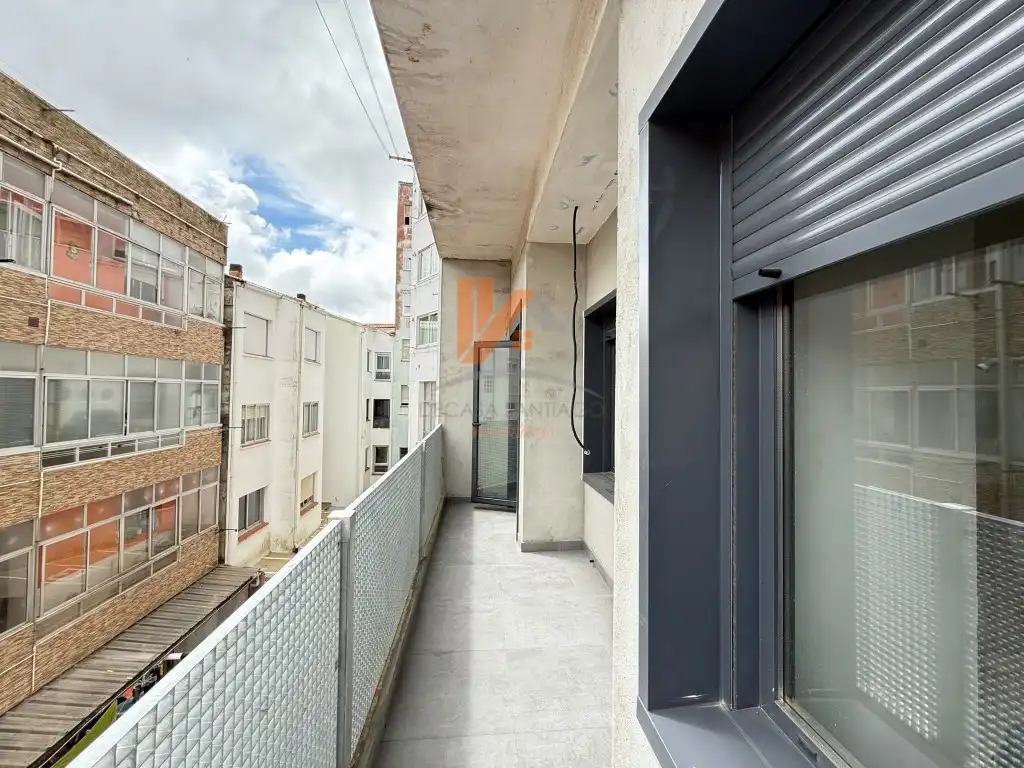 Terrasse von Wohnungen zum Verkauf in Santiago de Compostela  mit Balkon