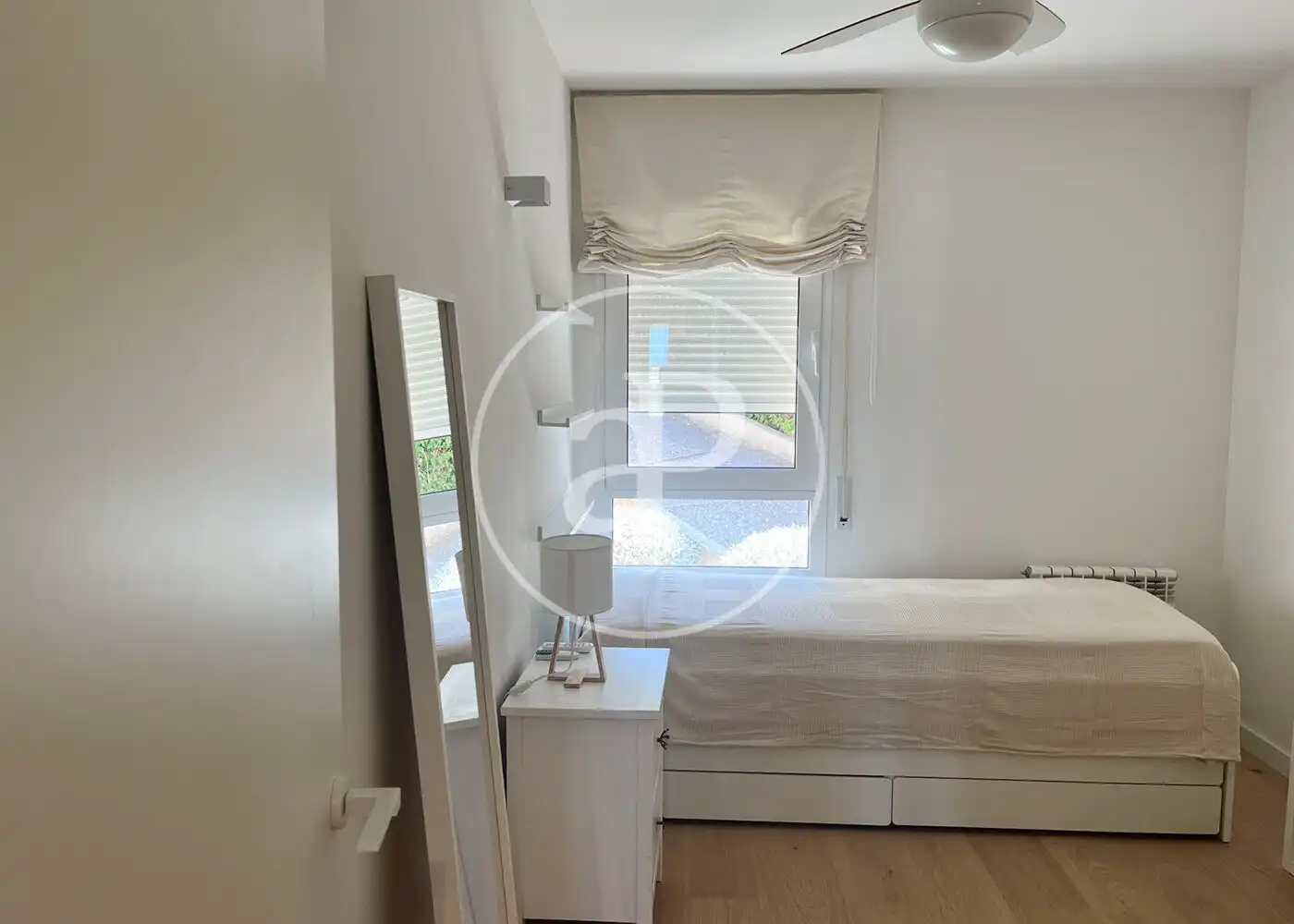 Habitación de Piso de alquiler en  Palma de Mallorca con Aire acondicionado, Calefacción y Jardín privado
