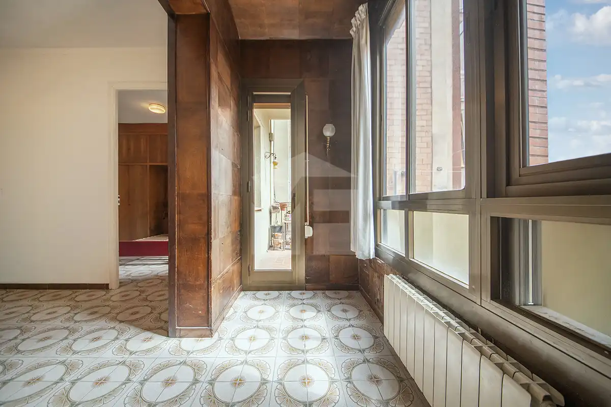 Flat for sale in Barcelona  with Heating and Balcony