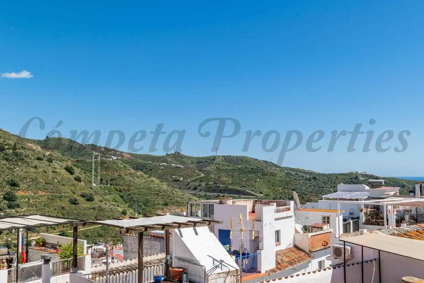 Vista exterior de Casa o chalet en venta en Torrox Pueblo
