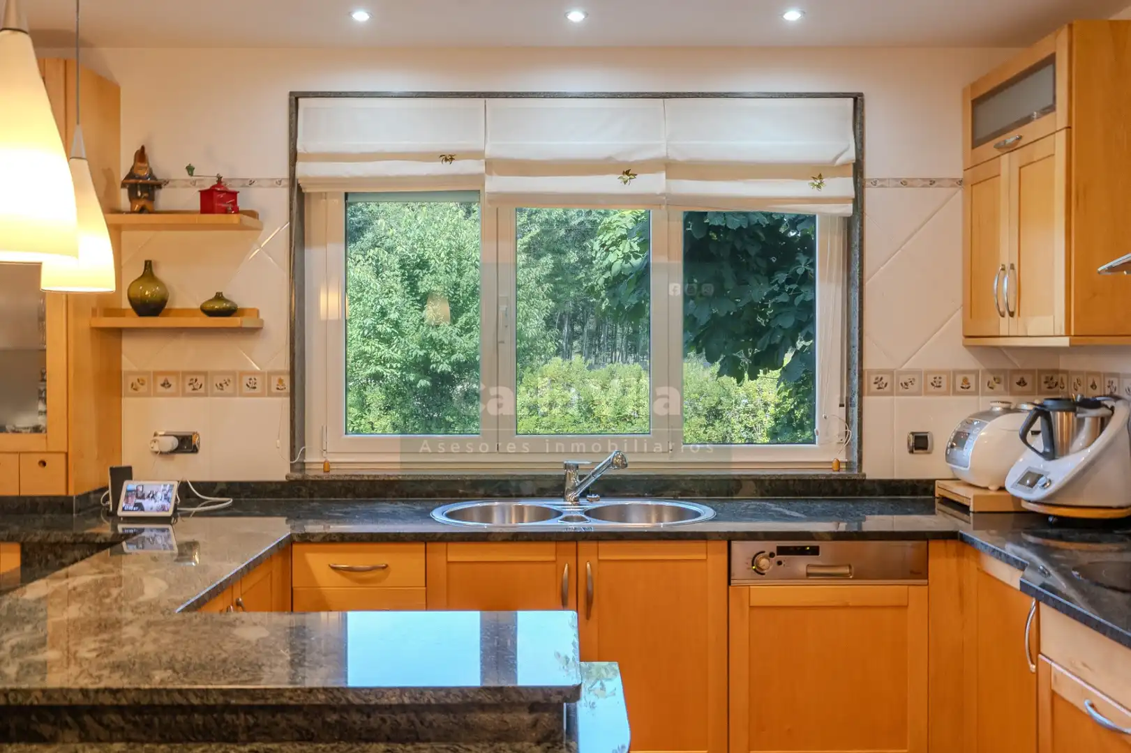 Kitchen of Houses for sale in Outeiro de Rei  with Heating, Private garden and Parquet flooring