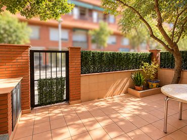 Casa a schiera con giardino in vendita a Sant Andreu