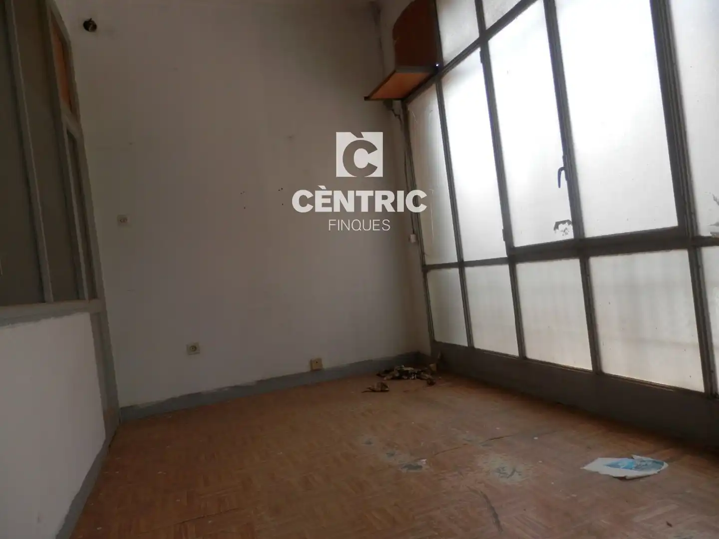 Nau industrial en venda en Terrassa