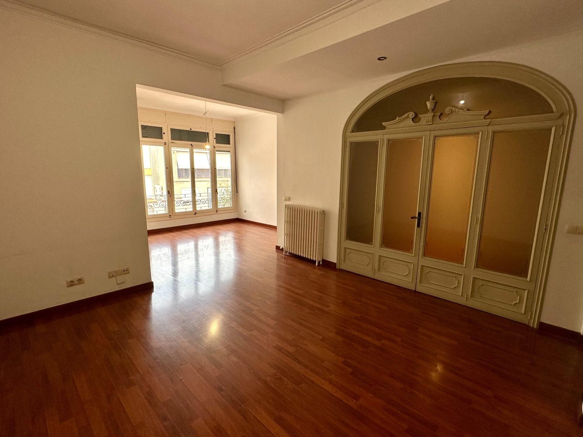 Living room of Flat for sale in Igualada  with Heating, Terrace and Balcony
