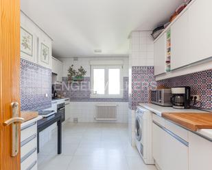 Cuina de Àtic en venda en  Madrid Capital amb Aire condicionat, Calefacció i Parquet