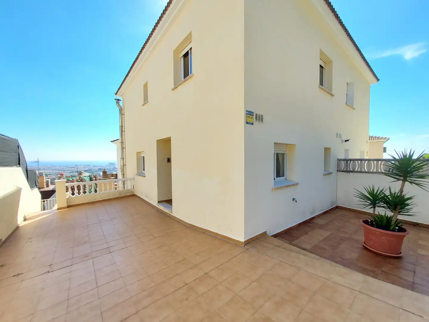 Terraza de Casa adosada en venta en El Vendrell con Jardín privado, Terraza y Piscina