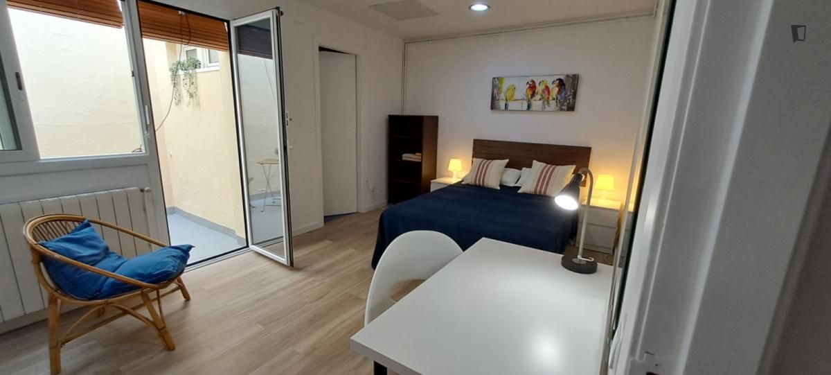 Bedroom of House or chalet to share in  Barcelona Capital  with Heating, Furnished and Oven