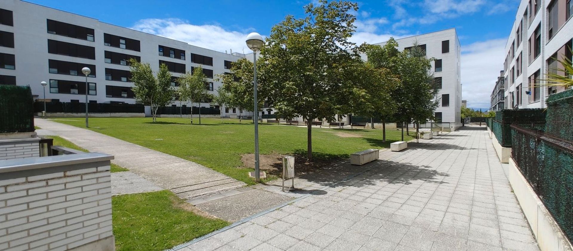 Vista exterior de Piso en venta en Egüés con Trastero y Amueblado