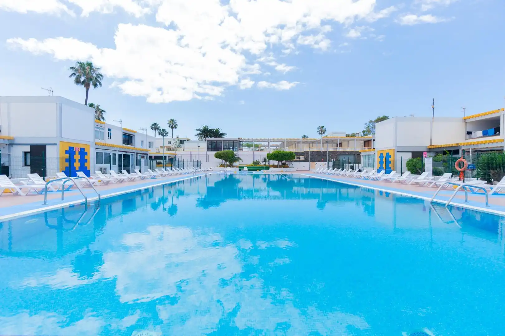 Piscina de Apartamento en venta en Arona con Piscina comunitaria