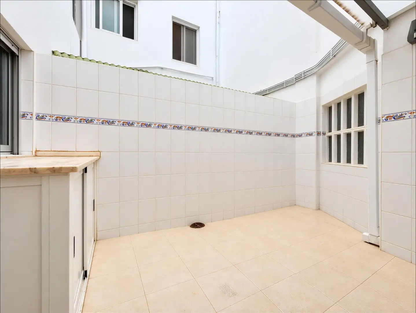 Erdgeschosswohnung mit Aufzug zum Verkauf in Casco Antiguo, imagen 21