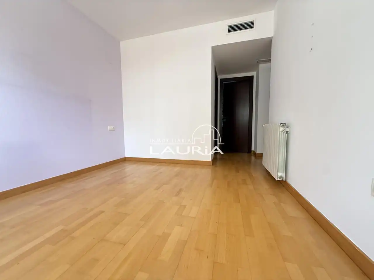 Parking of Flat for sale in Burjassot  with Air Conditioner, Heating and Private garden
