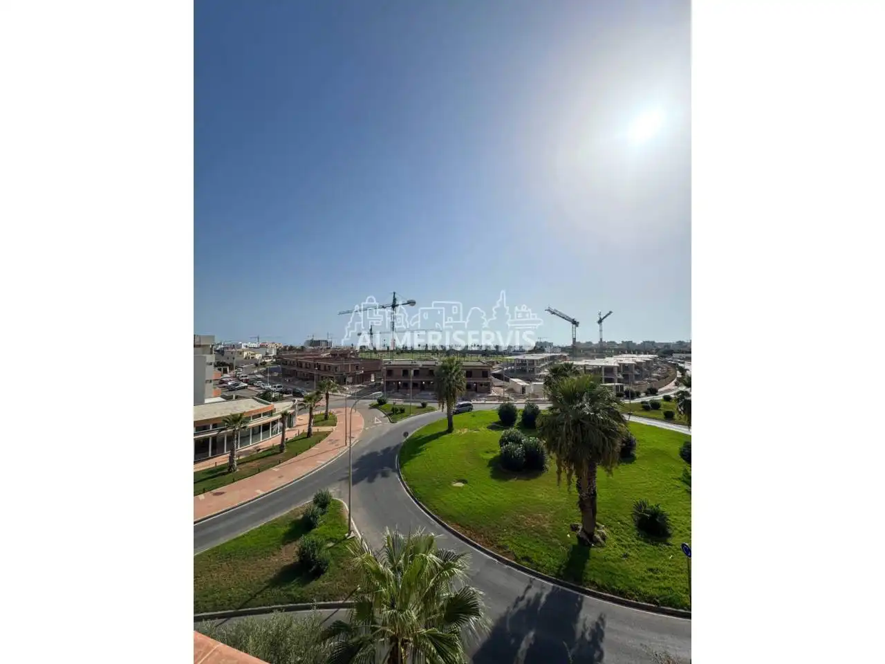 Vista exterior de Ático en venta en El Ejido con Aire acondicionado, Terraza y Trastero