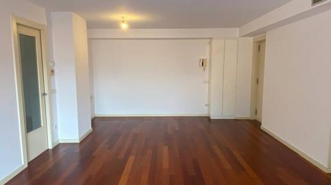 Foto 2 de Pis de lloguer a Calle Enginyer, Centre, Barcelona