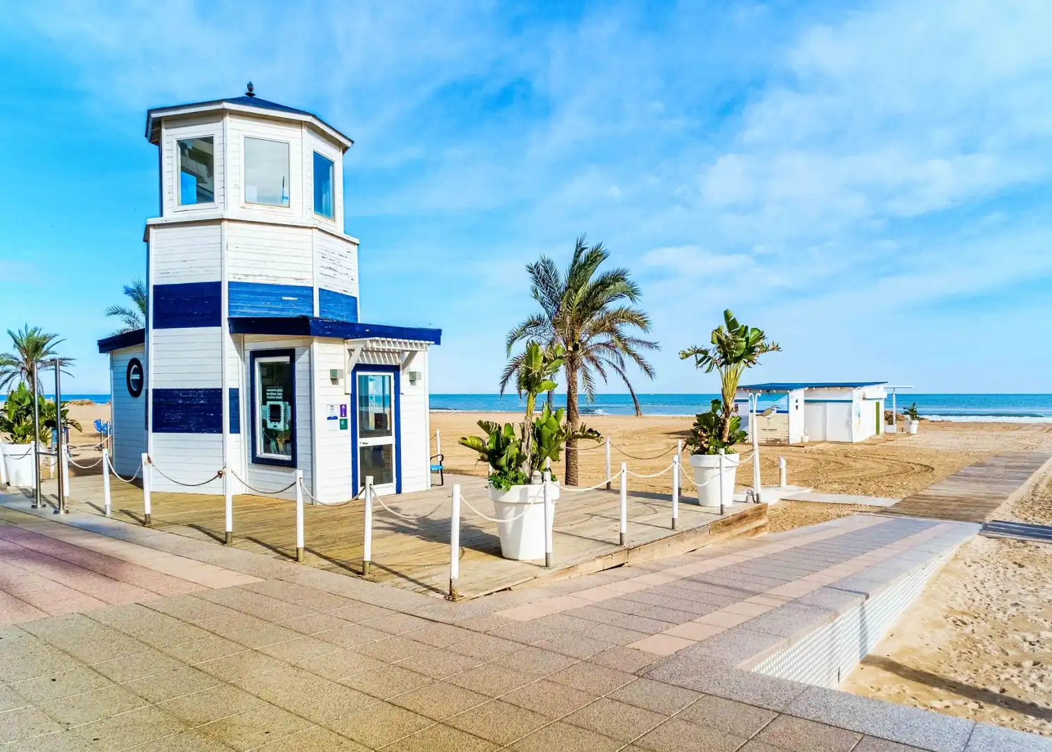 Vista exterior de Ático en venta en Gandia con Aire acondicionado, Terraza y Trastero