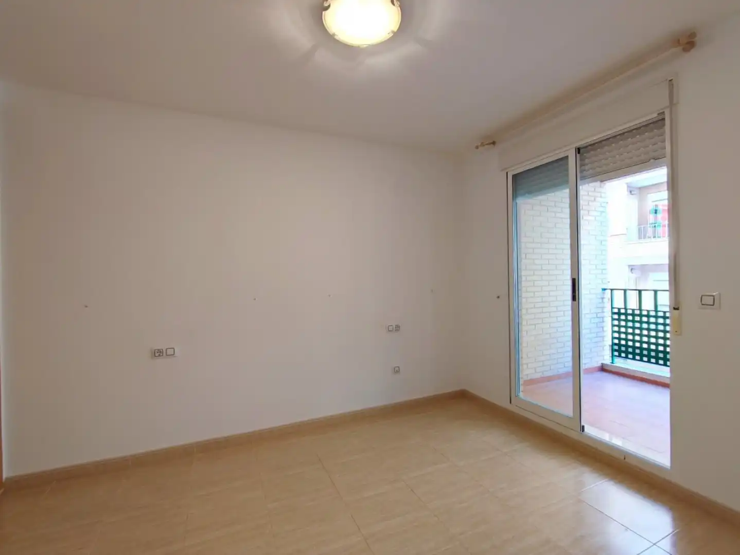 Habitación de Piso de alquiler en Sagunto / Sagunt con Terraza y Balcón