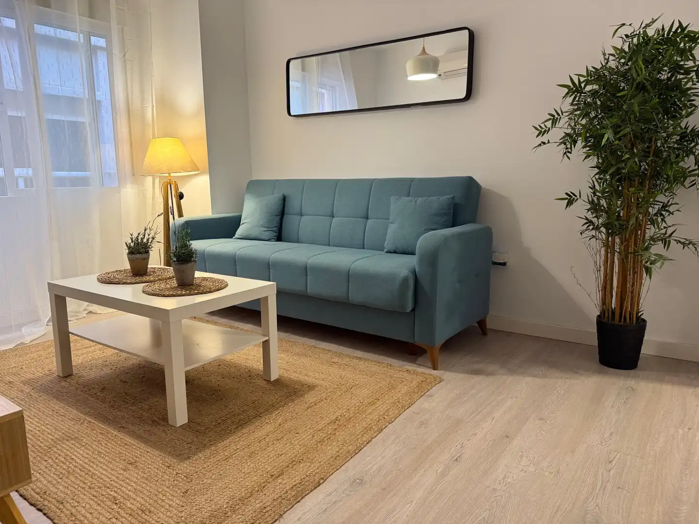 Wohnzimmer von Wohnung zur Miete in Granada mit Klimaanlage, Heizung und Terrasse