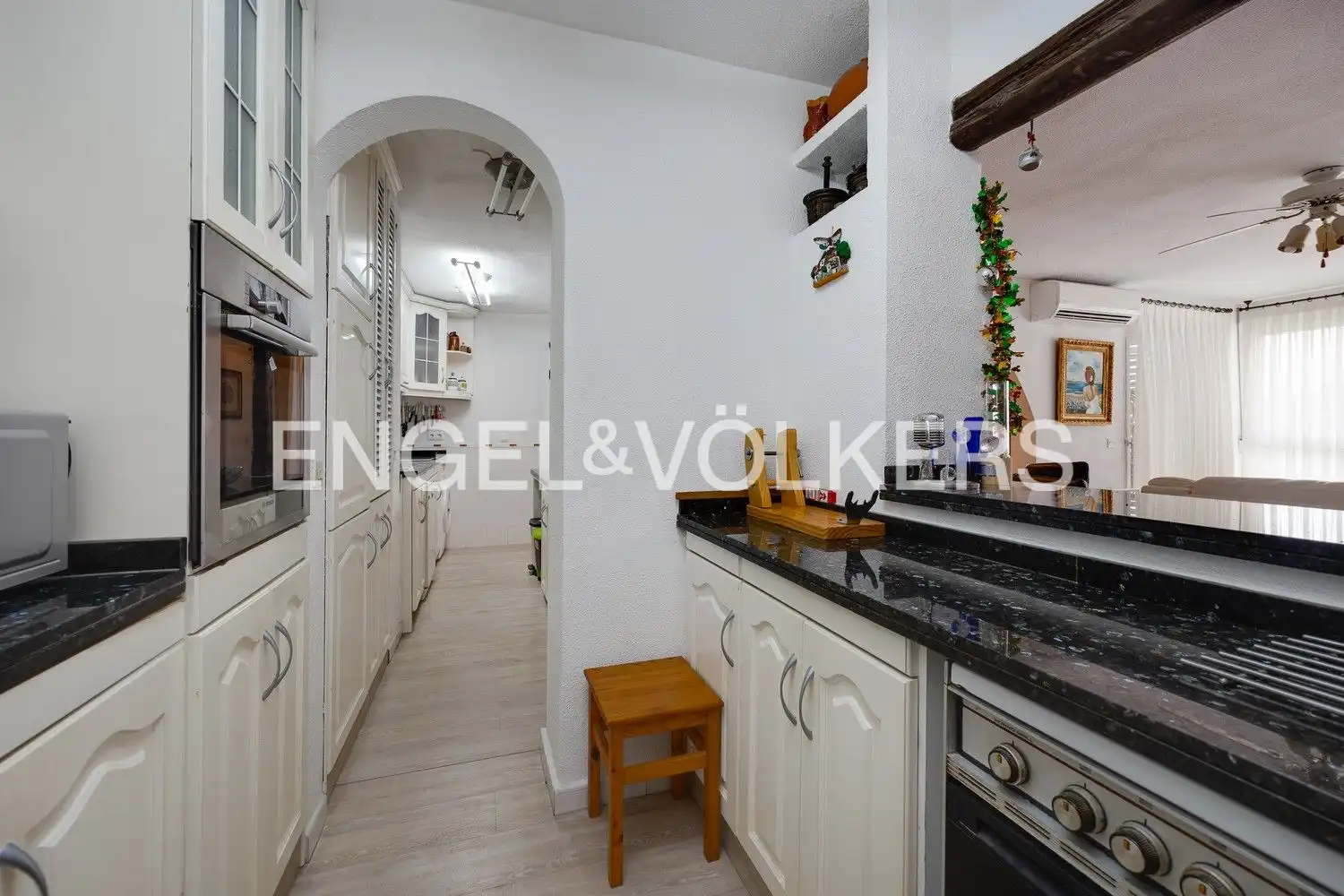 Kitchen of Flat for sale in Torrevieja  with Air Conditioner, Heating and Private garden
