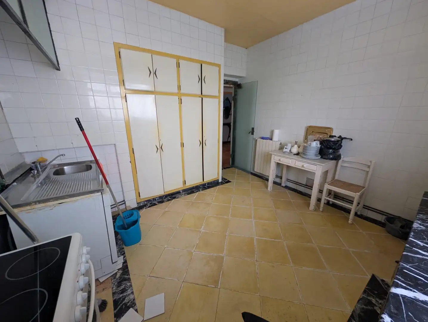 Cocina de Piso en venta en Santander con Calefacción y Balcón