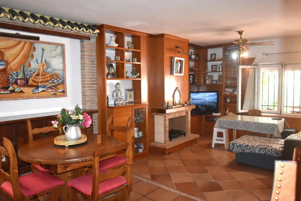 Sala de estar de Casa o chalet en venta en Torremolinos con Aire acondicionado y Terraza