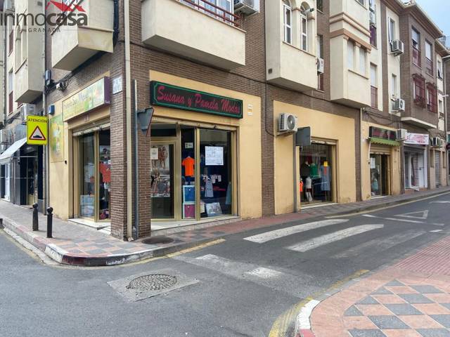 Local comercial en Alquiler en Calle JUEVES en San Antón