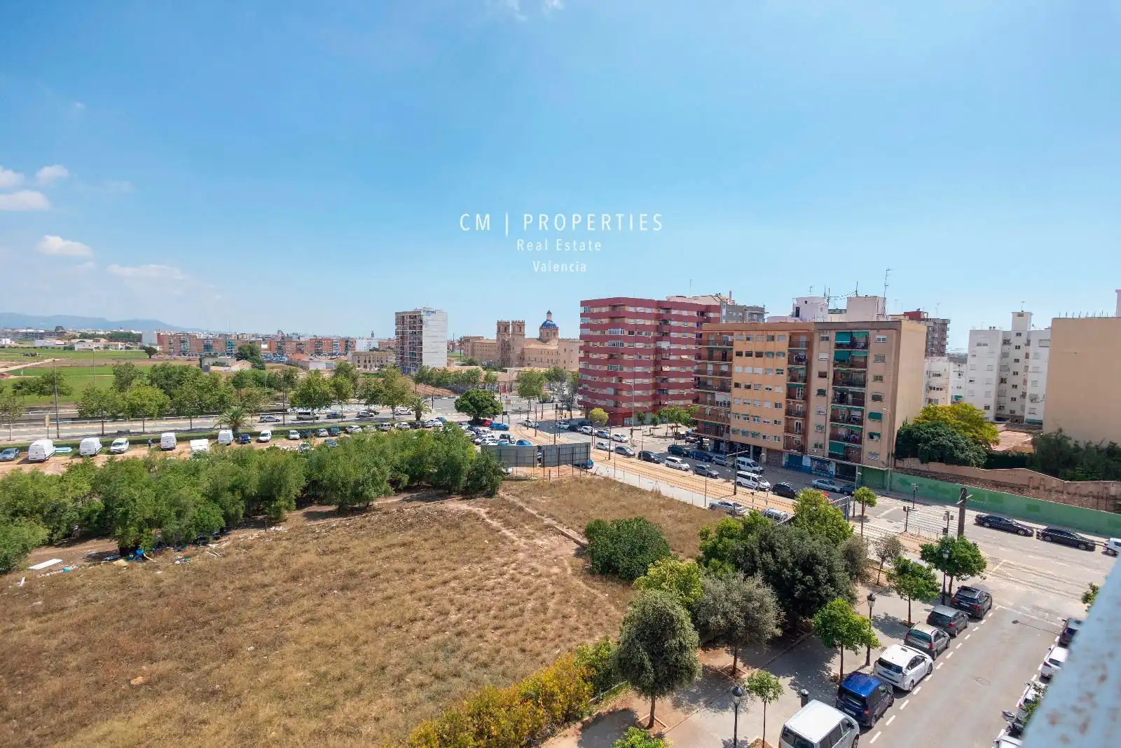 Vista exterior de Dúplex en venta en Valencia con Aire acondicionado, Terraza y Trastero
