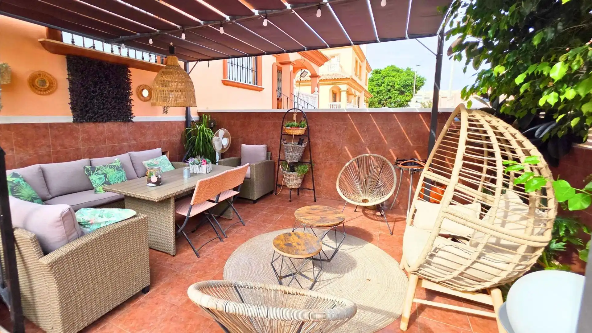 Maison jumelée avec jardin à vendre à Roquetas de Mar ciudad, imagen 3