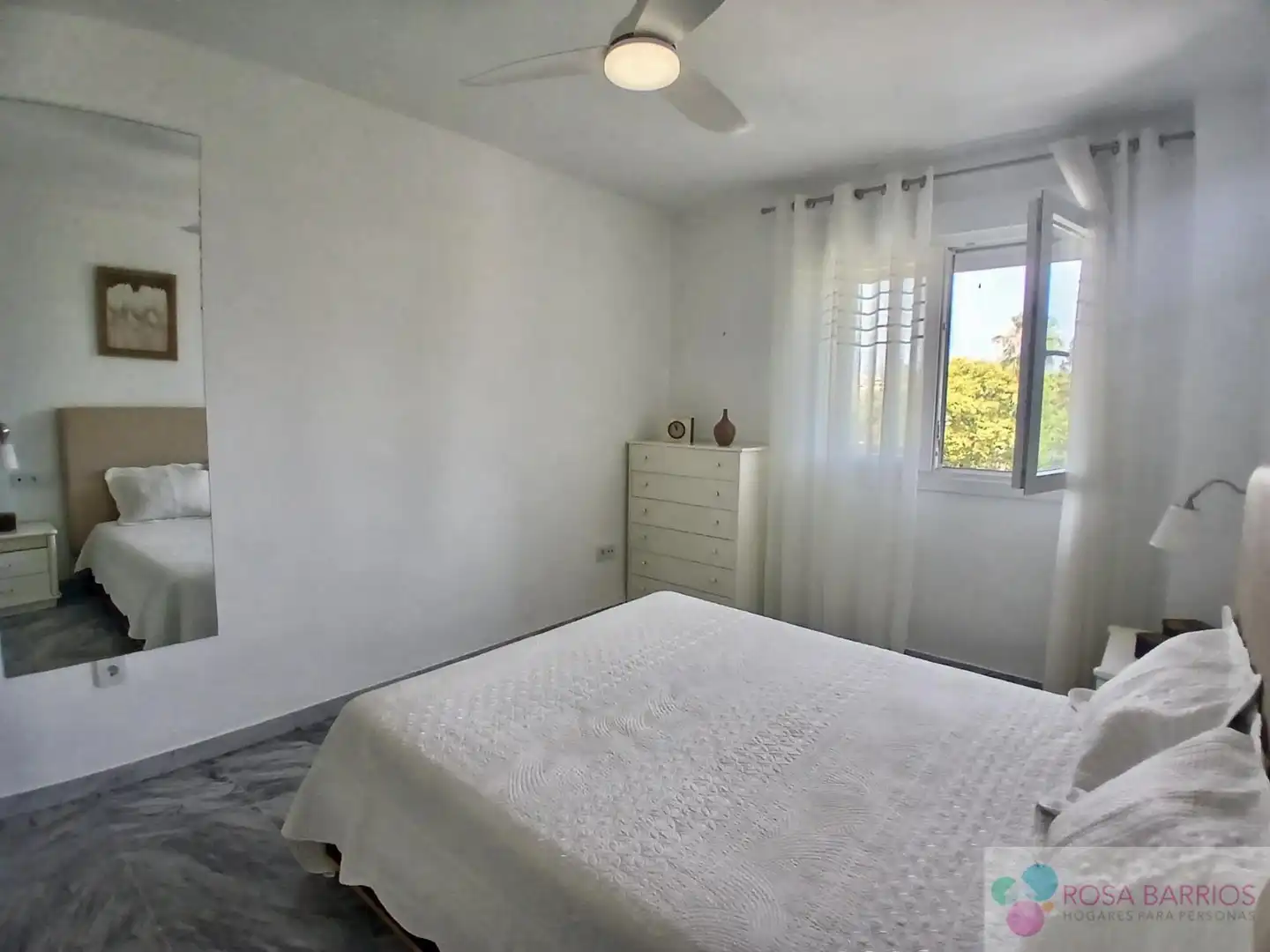 Bedroom of Flat for rent in Marbella  with Terrace, Furnished and Community pool