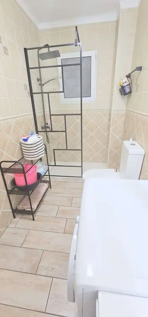 Baño de Planta baja de alquiler en Vélez-Málaga con Aire acondicionado, Terraza y Piscina
