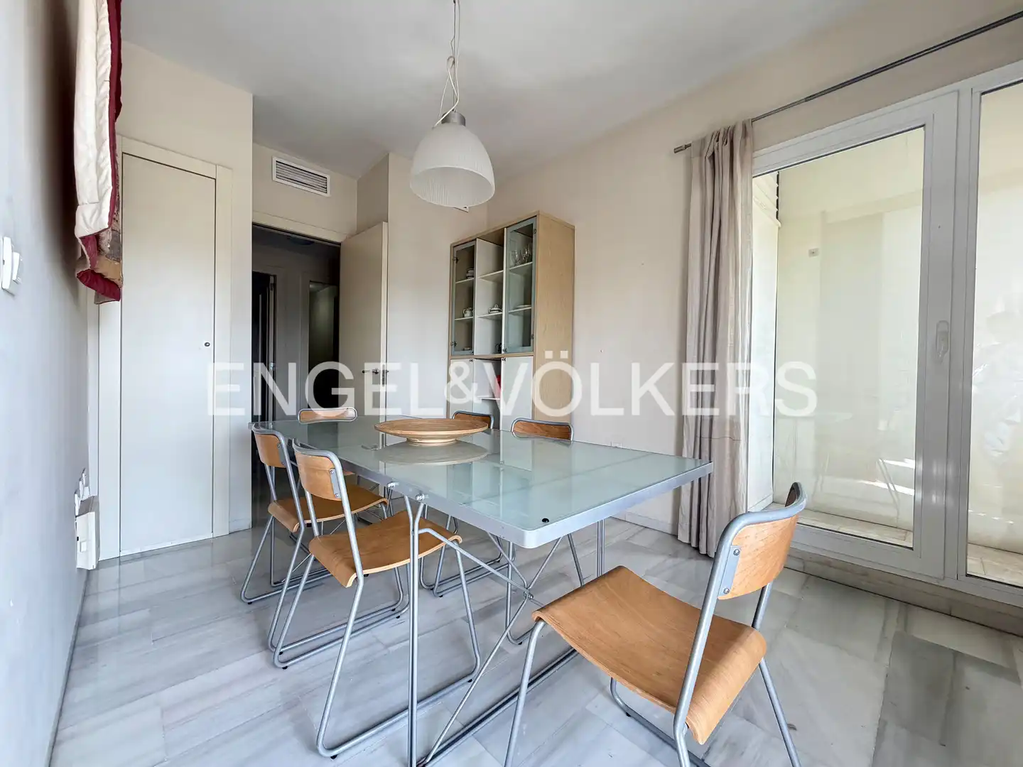 Dining room of Flat for rent in Sevilla  with Air Conditioner, Heating and Storage room