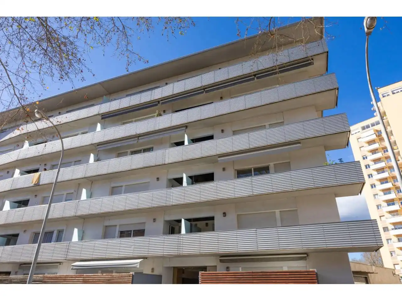 Exterior view of Flat for sale in Girona  with Air Conditioner, Heating and Parquet flooring