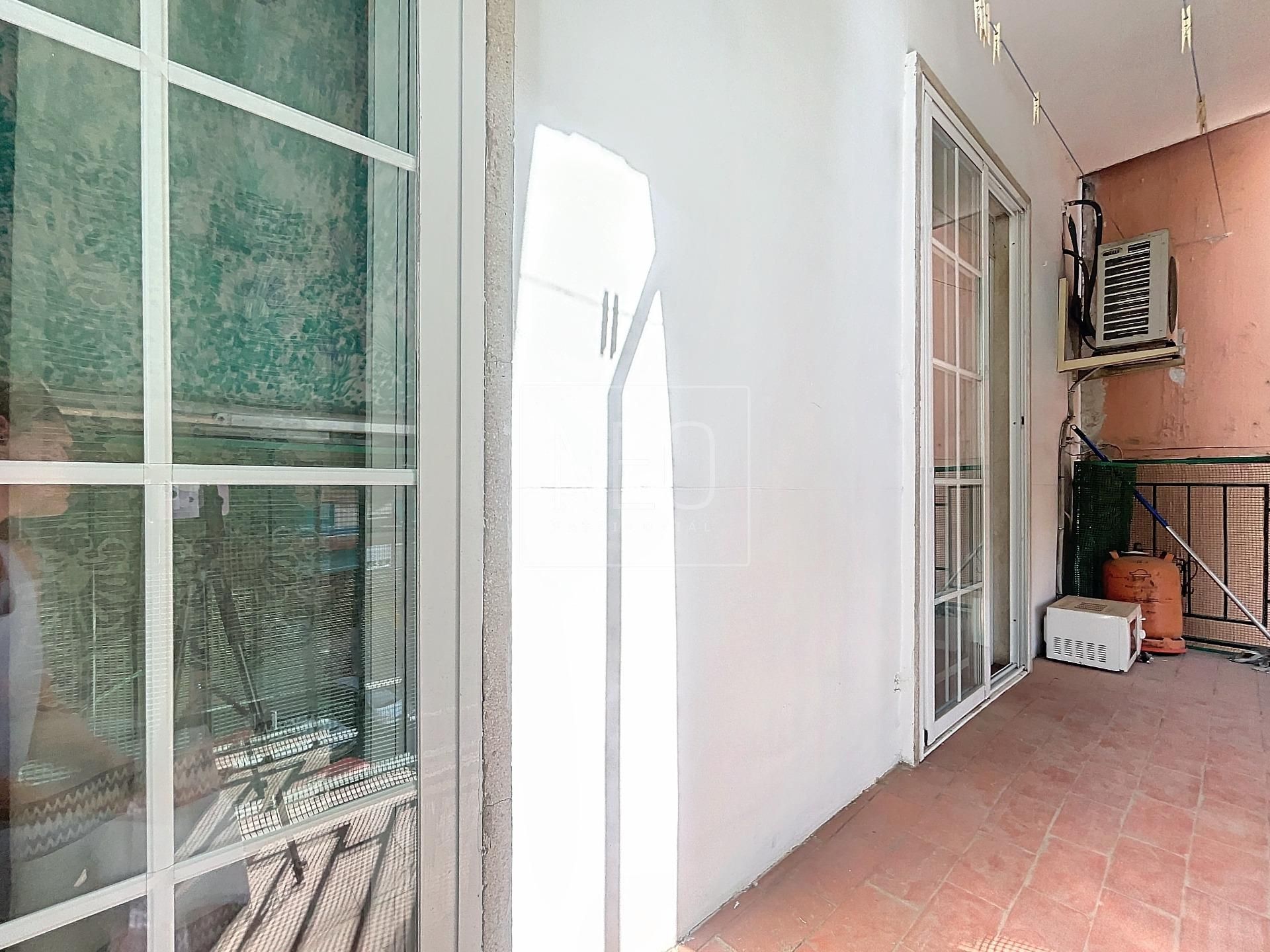Piso en venta en  Granada Capital con Aire acondicionado y Balcón