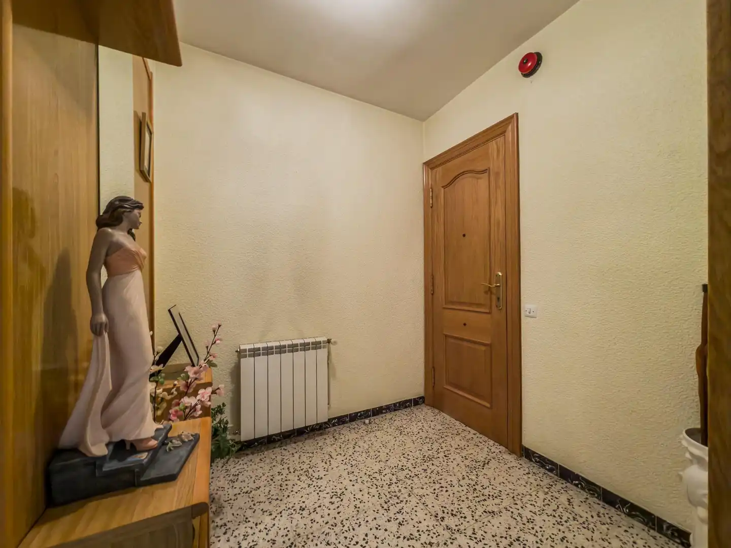 Flat for sale in Terrassa  with Heating