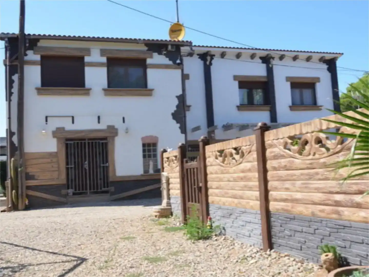 Vista exterior de Finca rústica en venda en Vila-seca amb Aire condicionat, Jardí privat i Traster