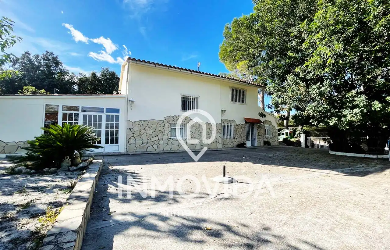Villa con piscina in vendita a Plaça Numero 46, imagen 12