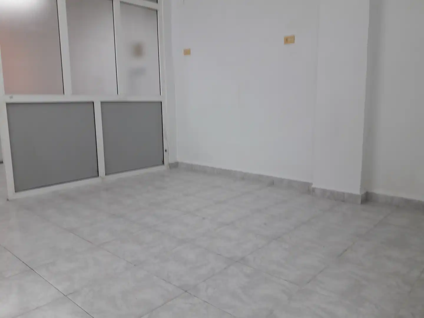 Local comercial en alquiler en Centro, imagen 2