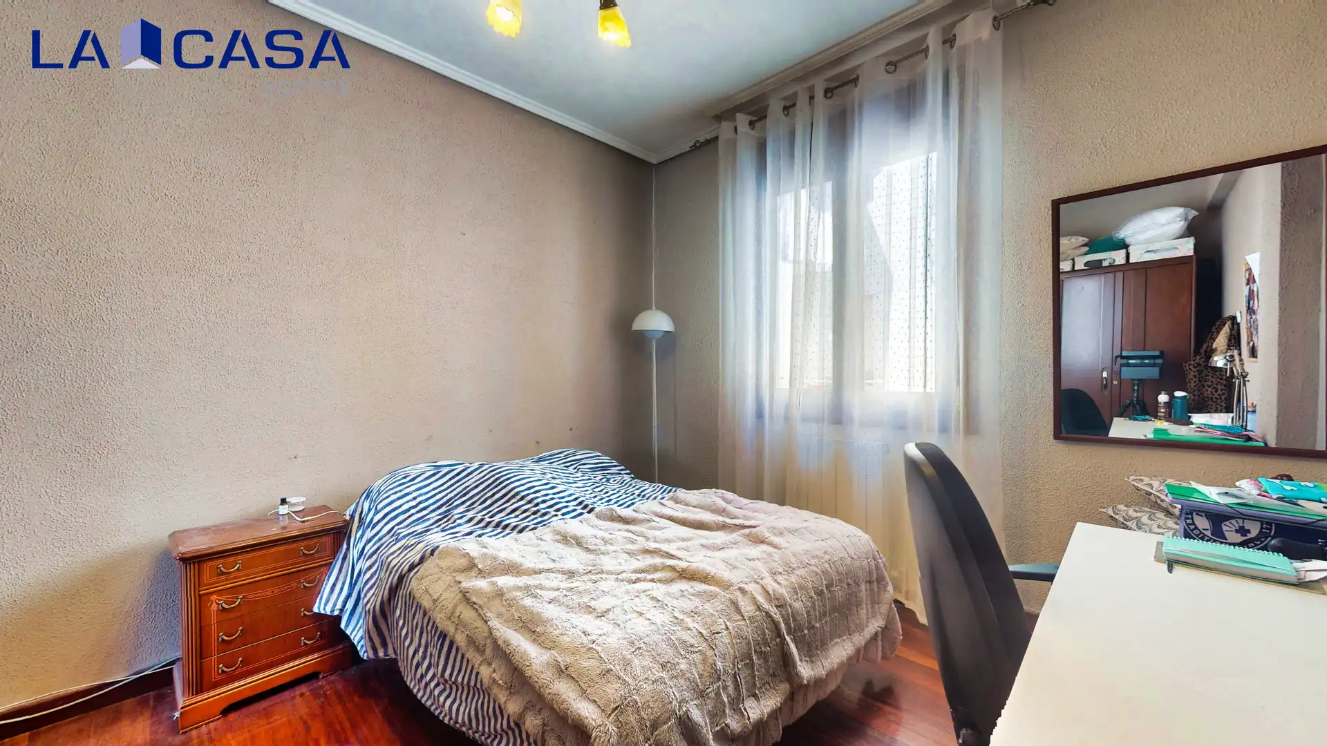 Habitación de Piso en venta en Bilbao  con Balcón