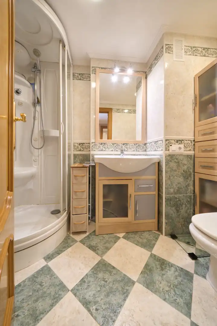 Baño de Piso en venta en Vitoria - Gasteiz con Terraza