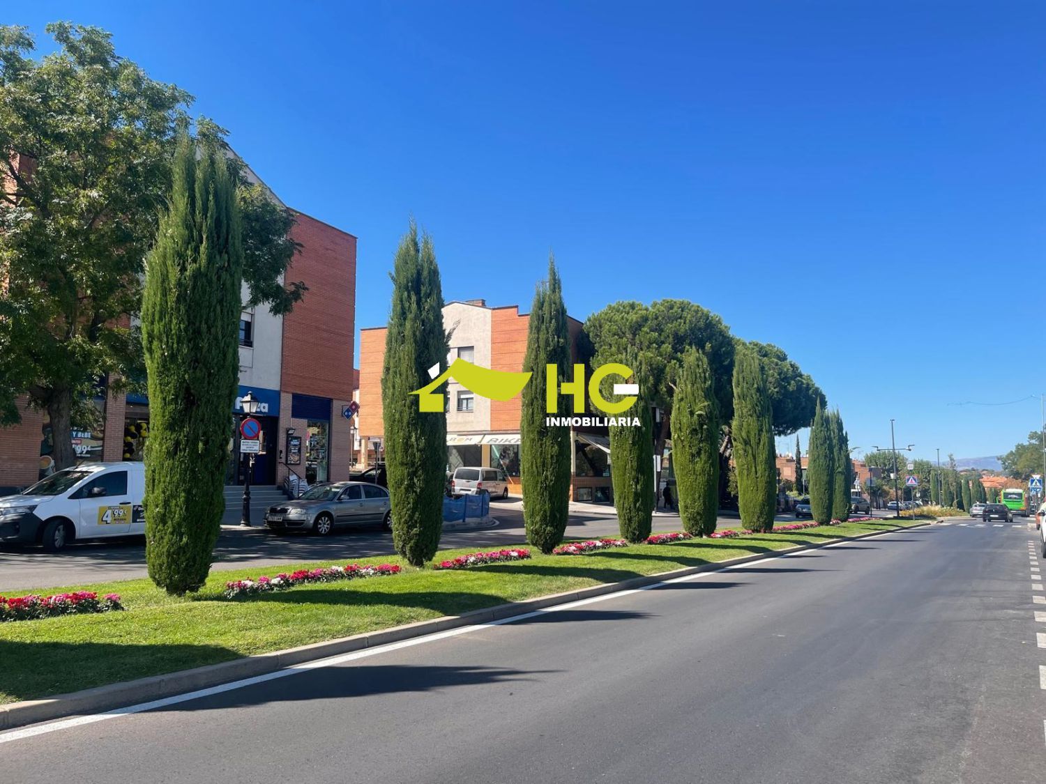 Exterior view of Premises for sale in Villaviciosa de Odón  with Air Conditioner