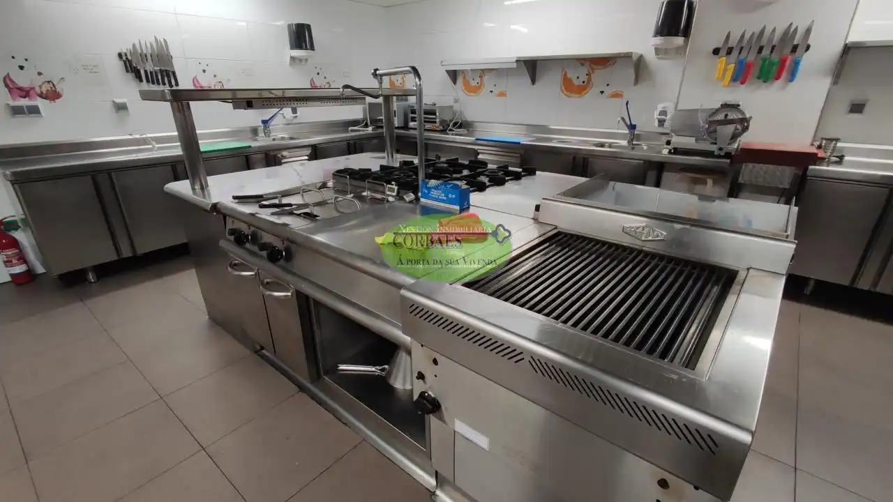 Kitchen of Commercial properties for rent in O Carballiño    with Furnished