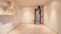 Flat for sale in Centre, imagen 2