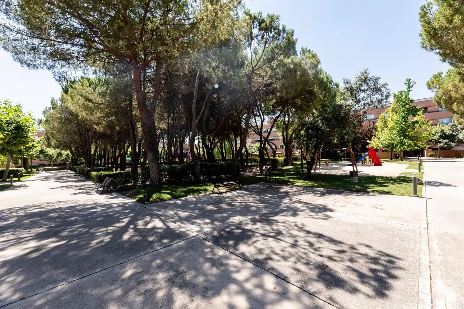 Exterior view of Flat for rent in Pozuelo de Alarcón  with Air Conditioner, Heating and Private garden