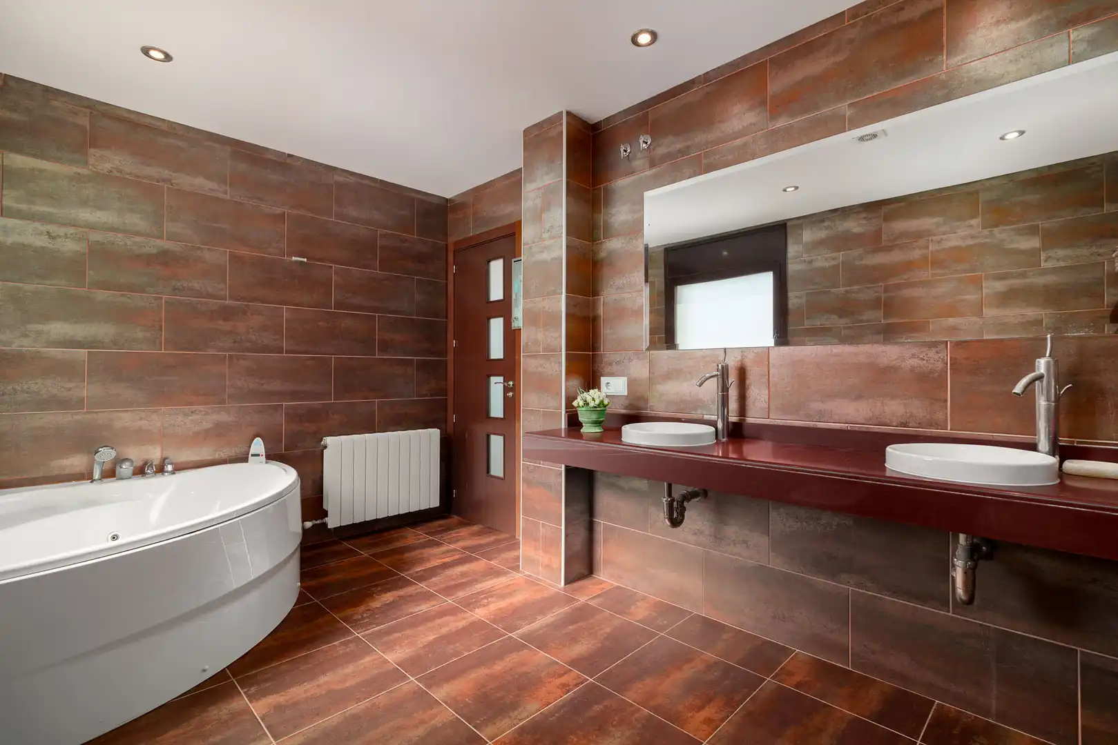 Baño de Casa o chalet en venta en Pau con Aire acondicionado, Calefacción y Jardín privado